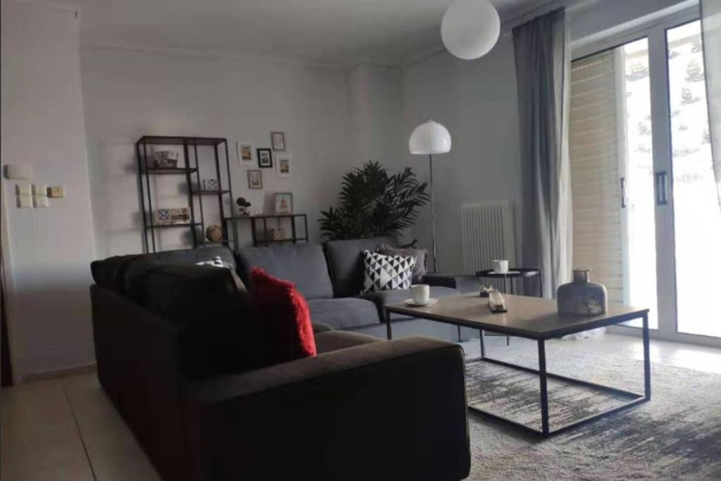 Galaxy Home Comfort Apartment In ピレウス エクステリア 写真